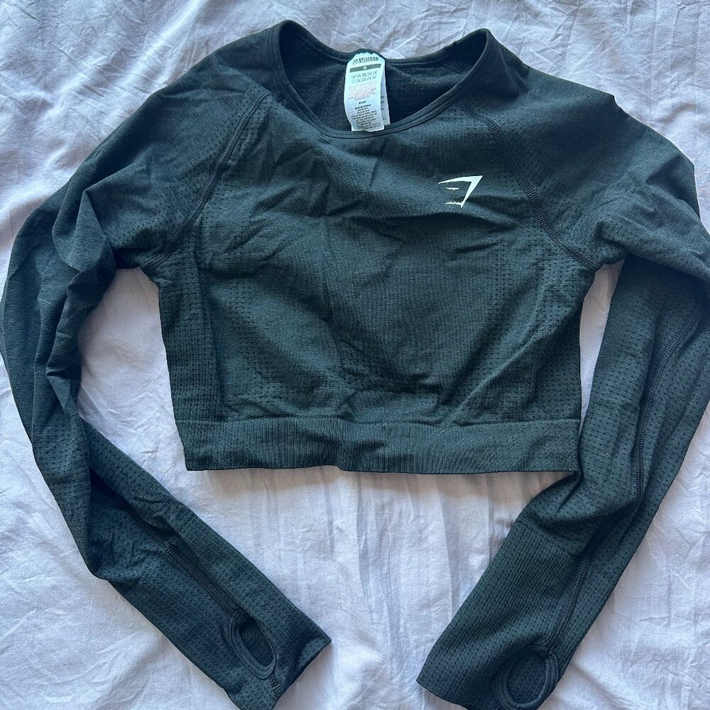 Black long sleeve workout top